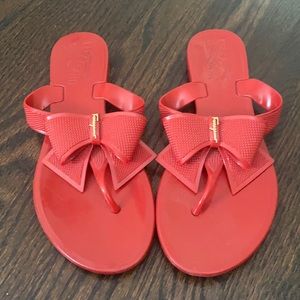 Ferragamo rubber flip flops